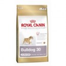 Royal Canin English Bulldog Junior.